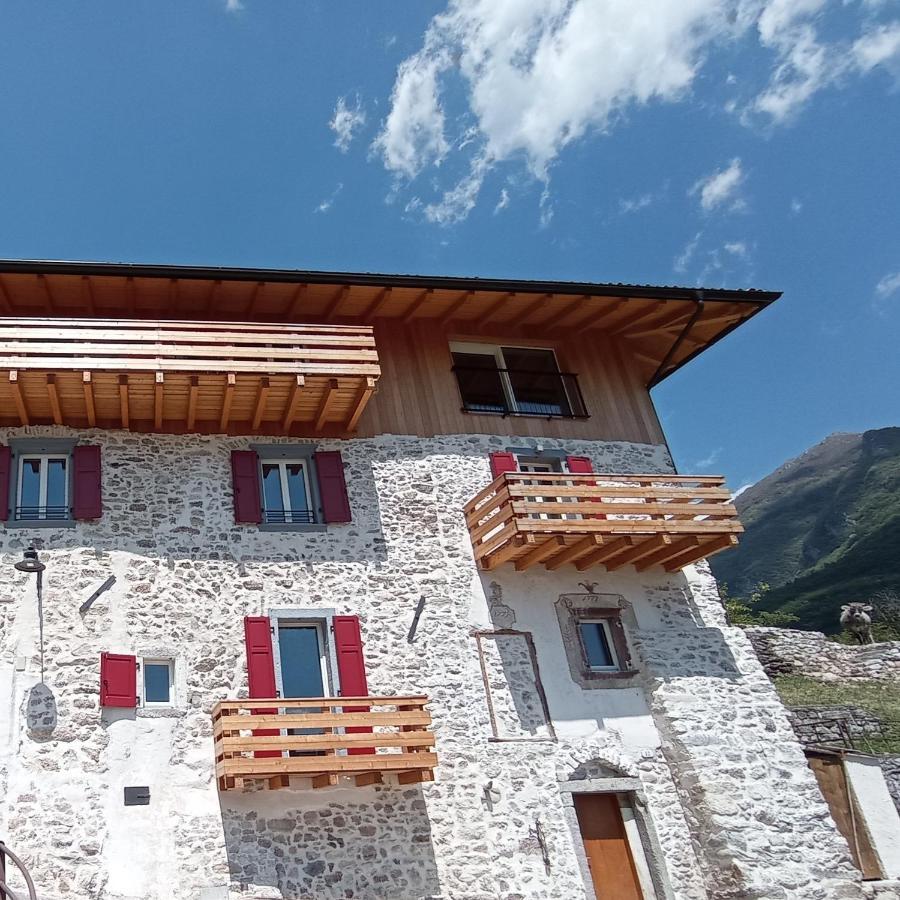 Le Terre Di Gu Villa Тено Екстериор снимка