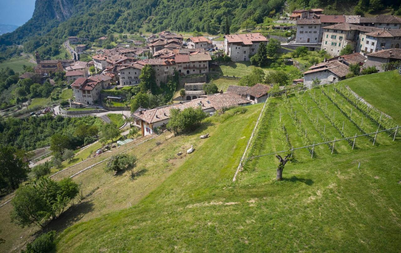 Le Terre Di Gu Villa Тено Екстериор снимка